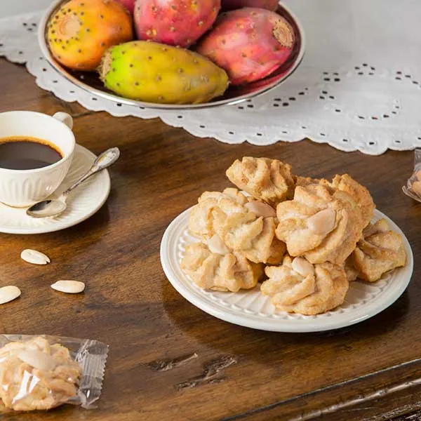 Ricci aux amandes - Tumminello