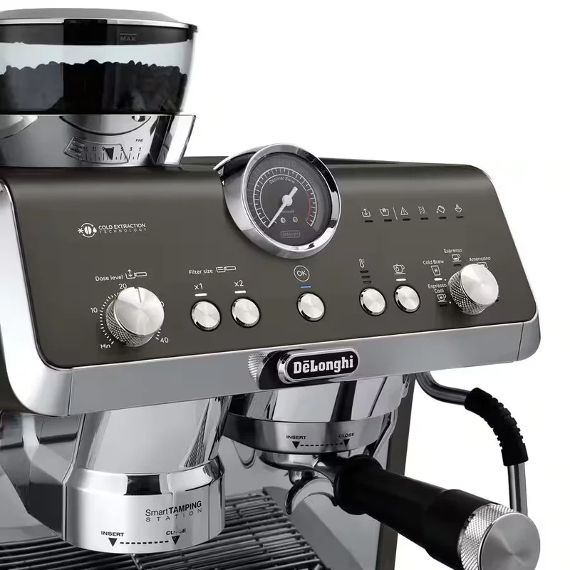 DeLonghi - La Specialista Opera EC9555.BK
