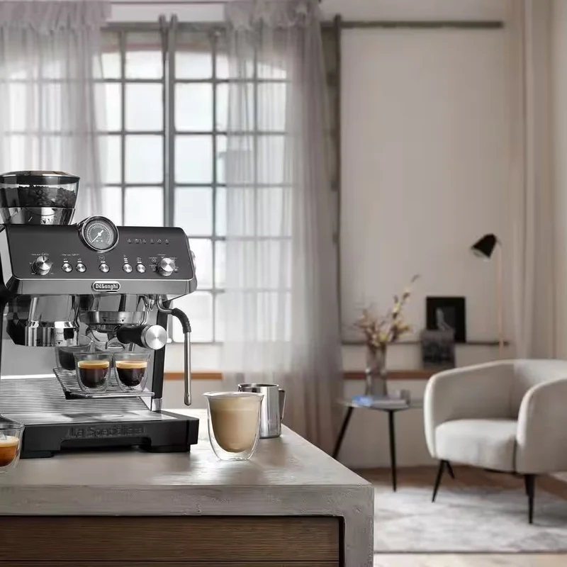 DeLonghi - La Specialista Opera EC9555.BK