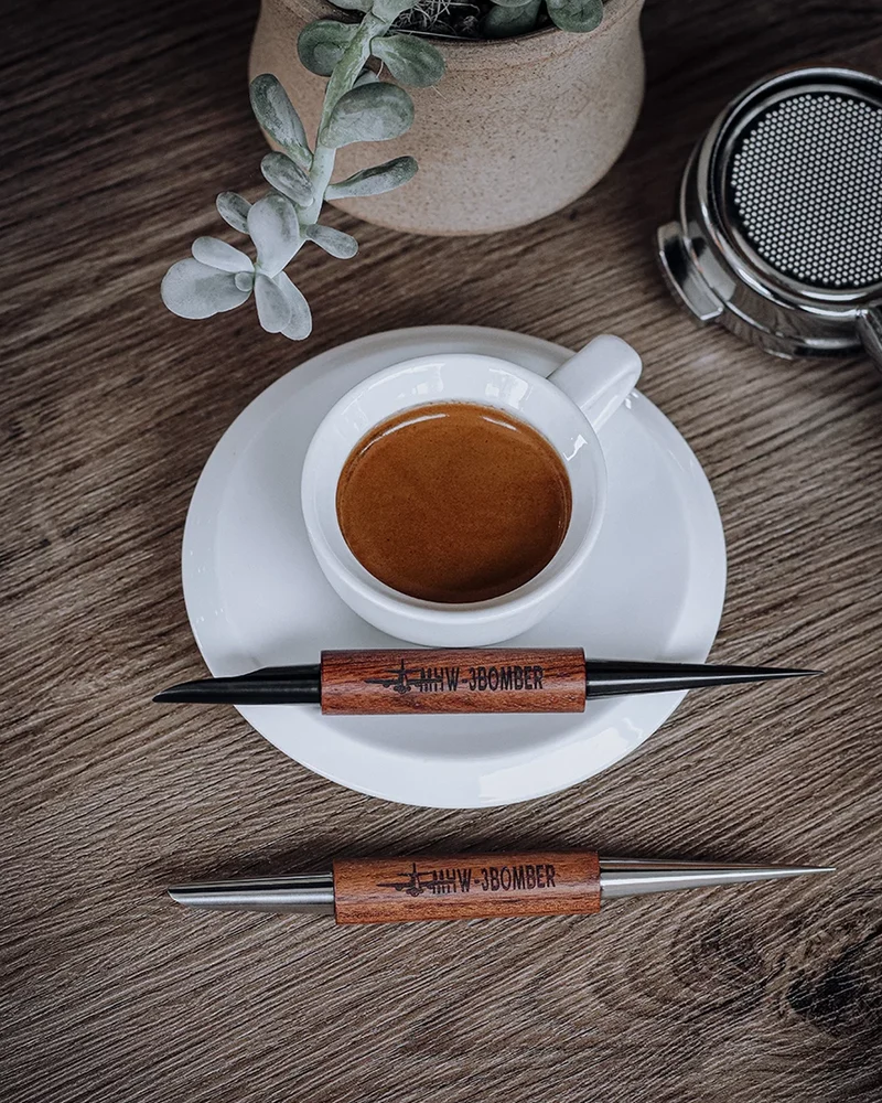 MHW-3BOMBER Coffee Art Needle 152mm (Black/Red Rosewood)
