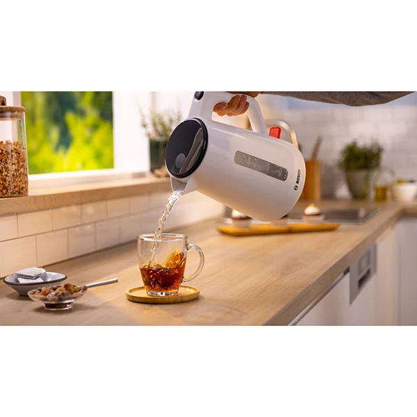 Bouilloire électrique MyMoment blanc 1,7 L 2400 W TWK1M121 Bosch