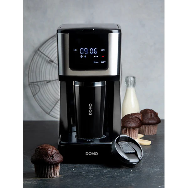 Cafetière avec carafe et mug 900 W DO733K Domo