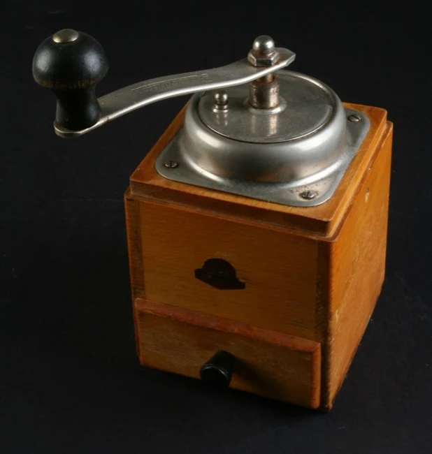 ZASSENHAUS German Vintage Wooden Coffee Grinder Vintage 1940'S/50'S