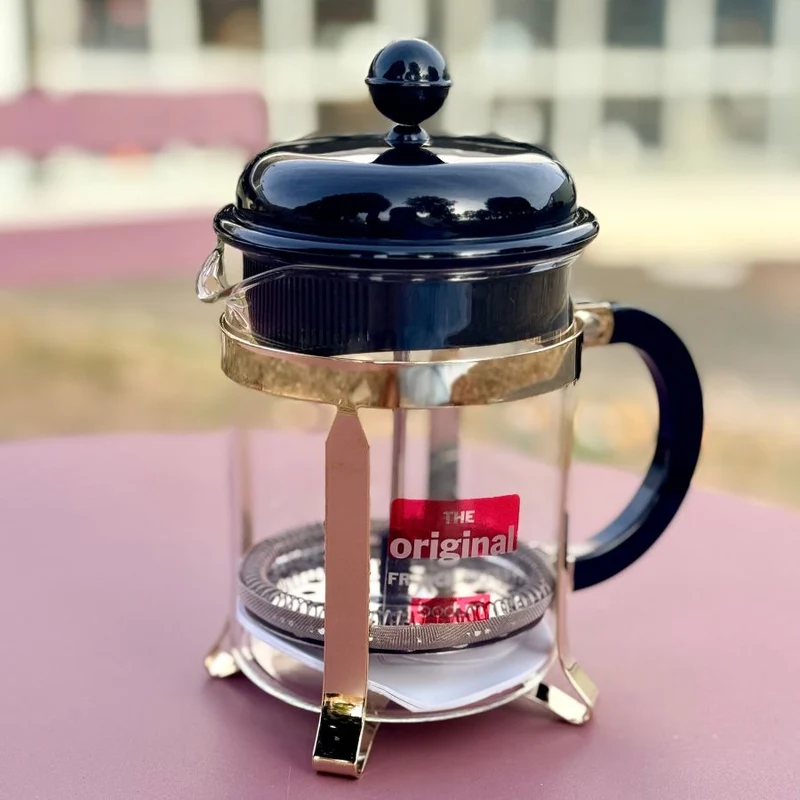 Cafetière à piston noir et or Bodum