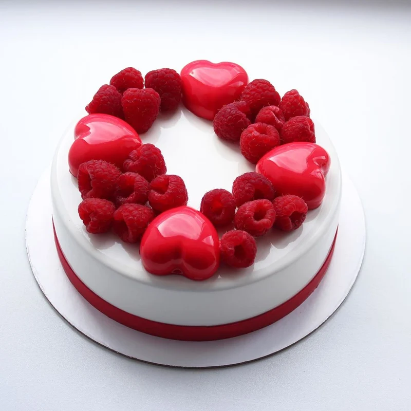Lot de 3 Moules Saint Valentin + Livre Recettes Offert
