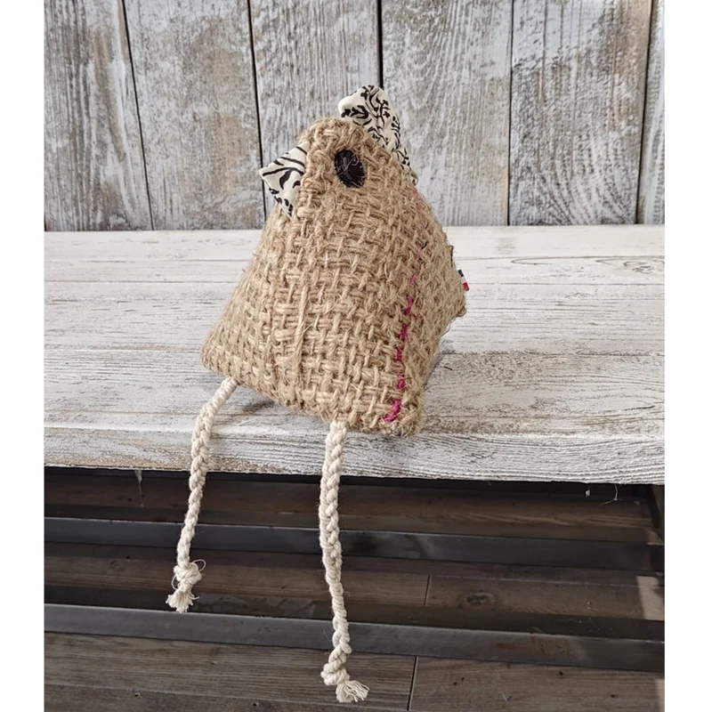 Poules en toile de jute
