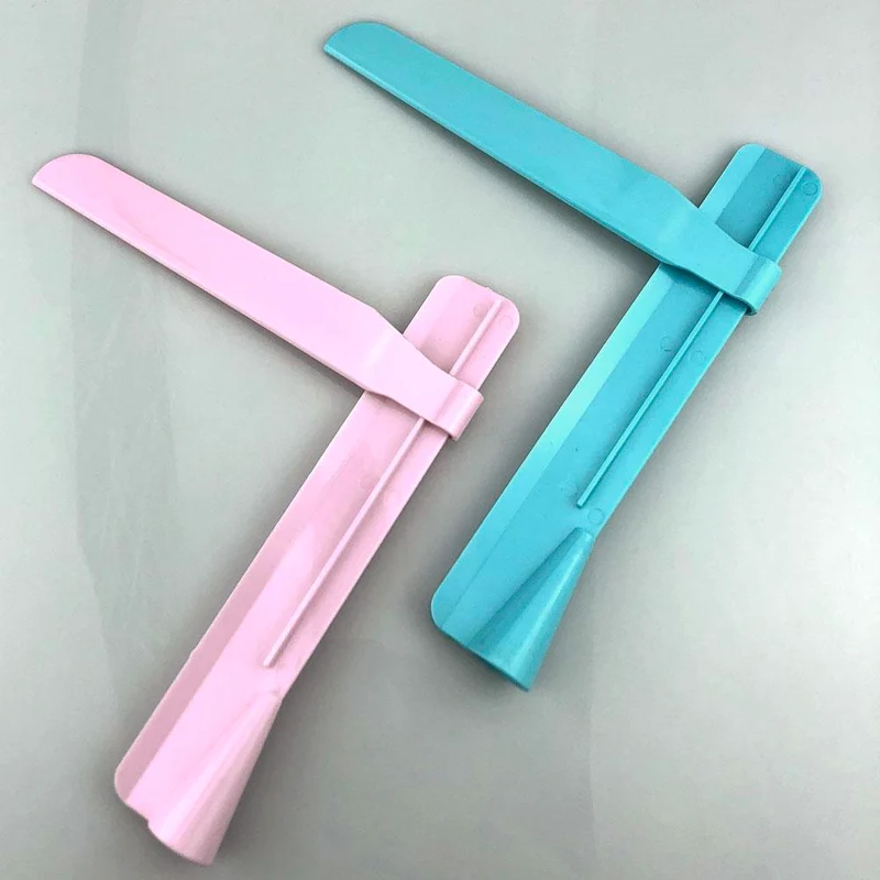 Spatule Ajustable pour Décoration Gâteau